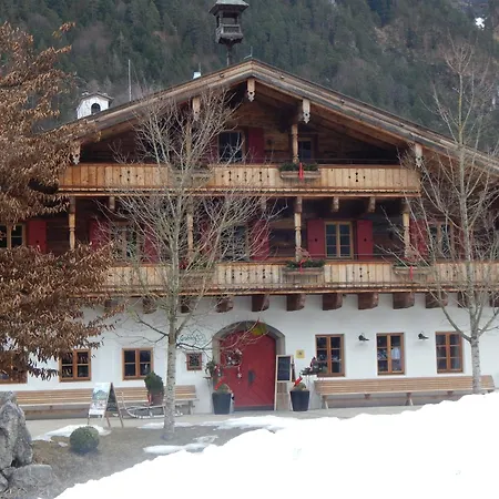 Grubhof Treetops Sankt Martin bei Lofer Exterior photo